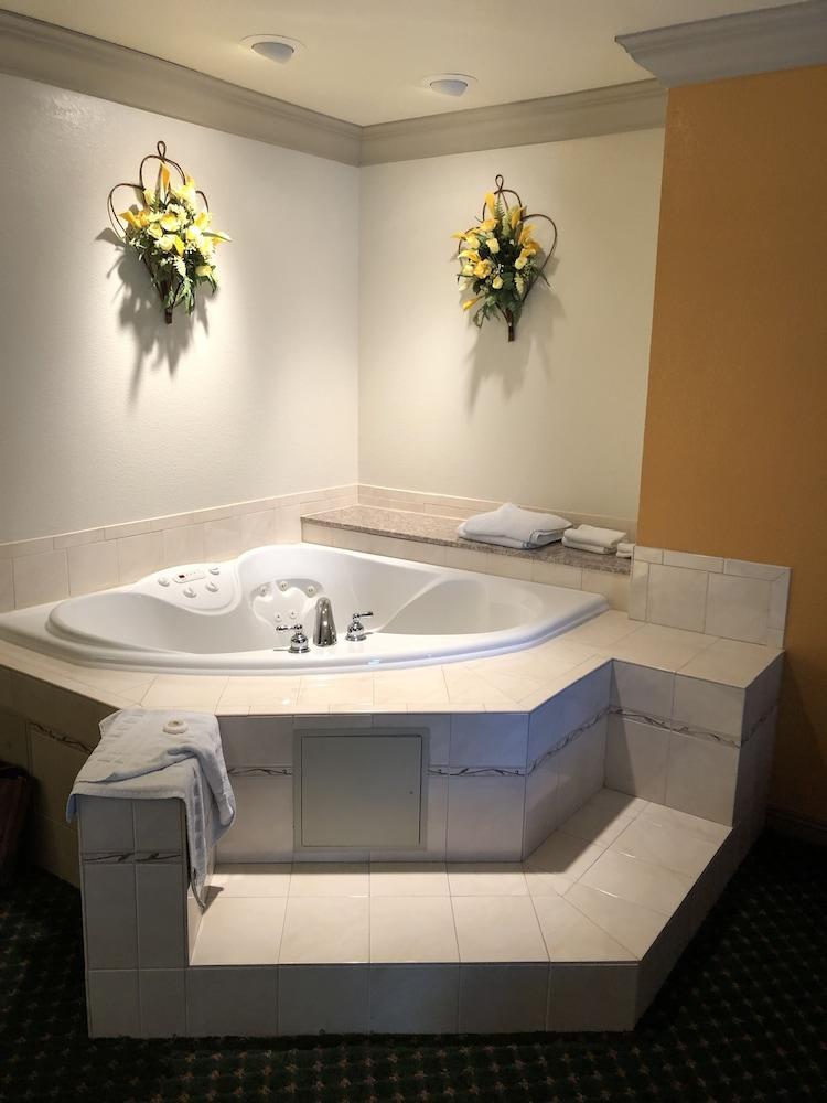Cloverdale Wine Country Inn & Suites Ngoại thất bức ảnh